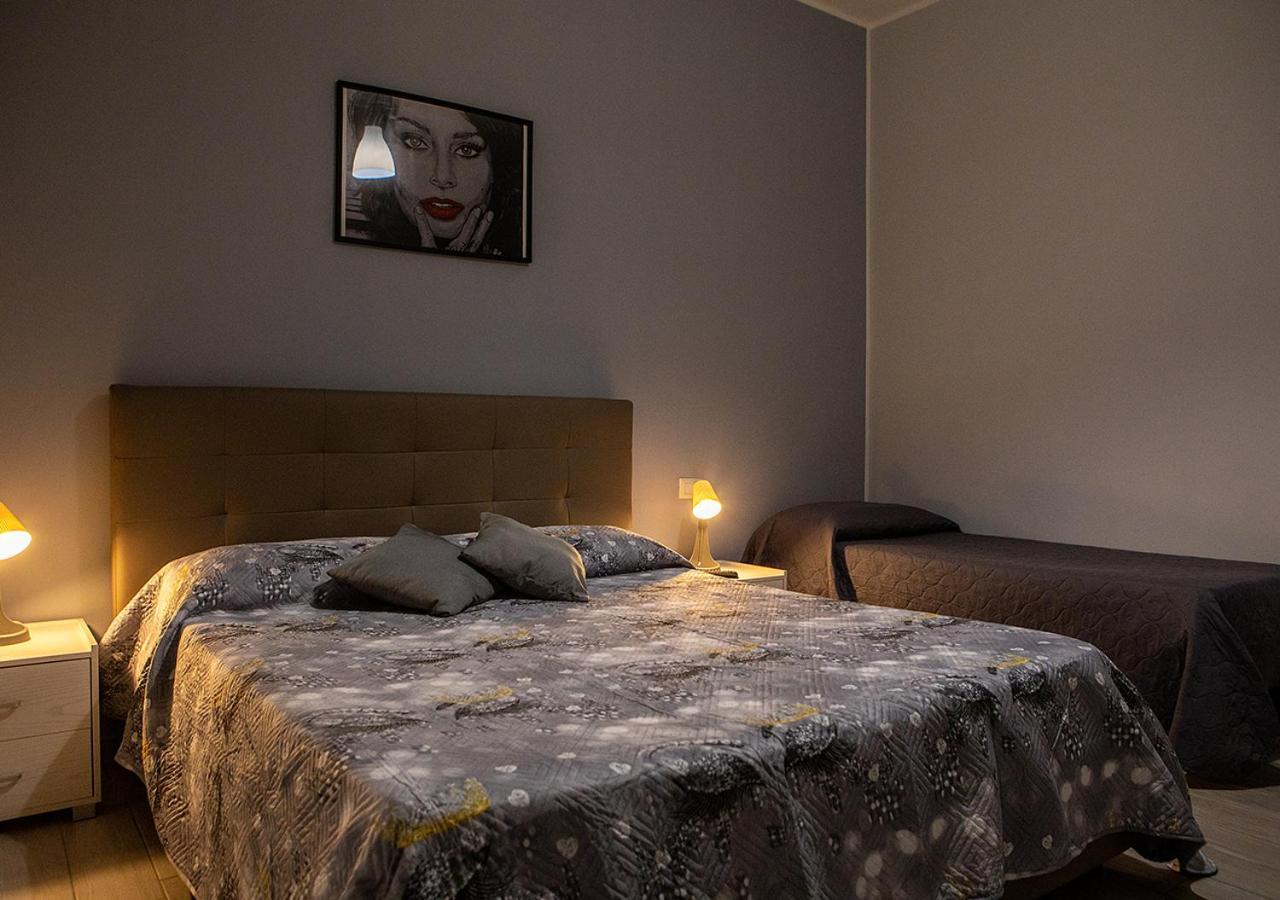 Zuroli Suite Неаполь Экстерьер фото