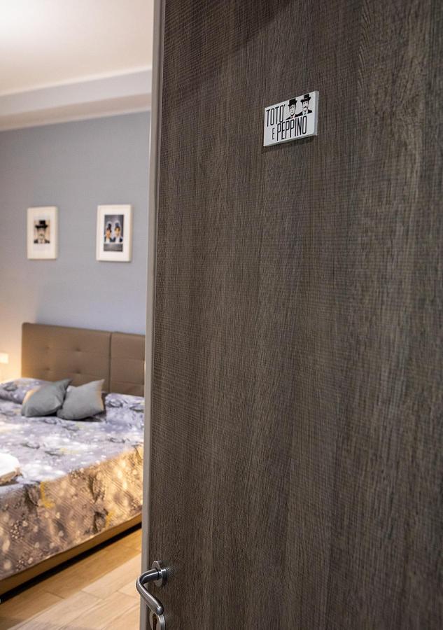 Zuroli Suite Неаполь Экстерьер фото