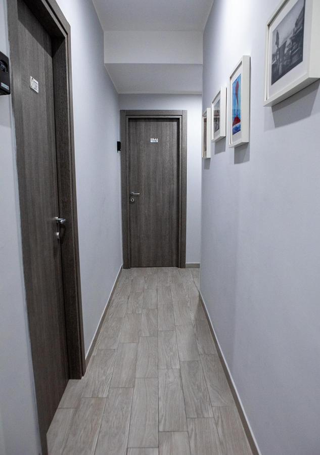 Zuroli Suite Неаполь Экстерьер фото